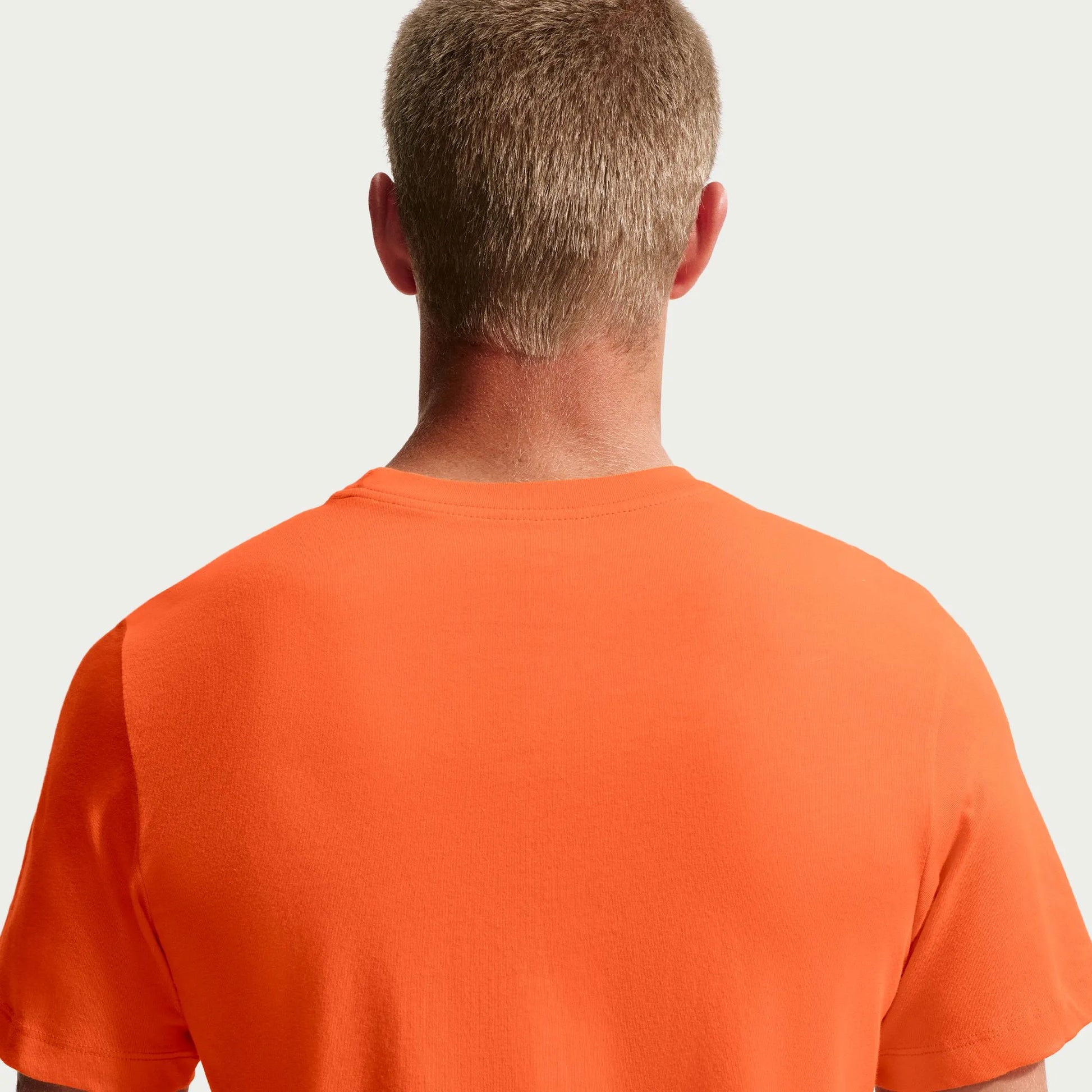 2026-27 Netherlands Men's Crest Tee Safety Orange - Nike