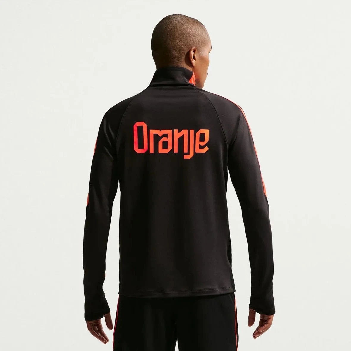 2026-27 Netherlands Men's Strike Drill Top Black/Hyper Crimson/Hyper Crimson - Nike
