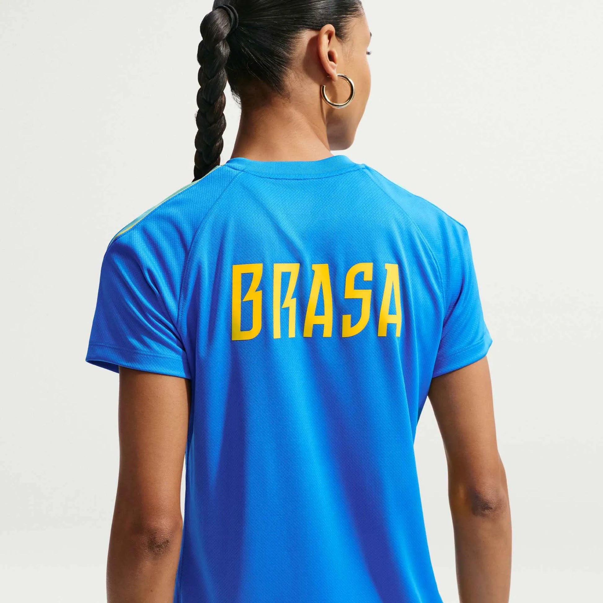 2026-27 Brazil Women's Strike Top Lt Photo Blue/Light Menta/Midwest Gold - Nike